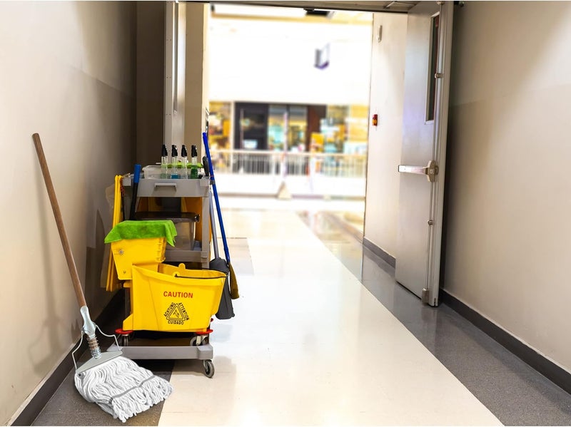 ILOT 59" Mop Spring Commercial Grade Mop Handle Pack of 2 Industrial Strength Wooden Handle Wet Mops for Floor Cleaning Heavy Duty (Mop Heads Not Included) - Image 4